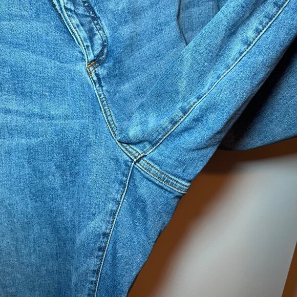 Universal Standard Katie High Rise Cross Over tapered leg jean 22 - Picture 7 of 13